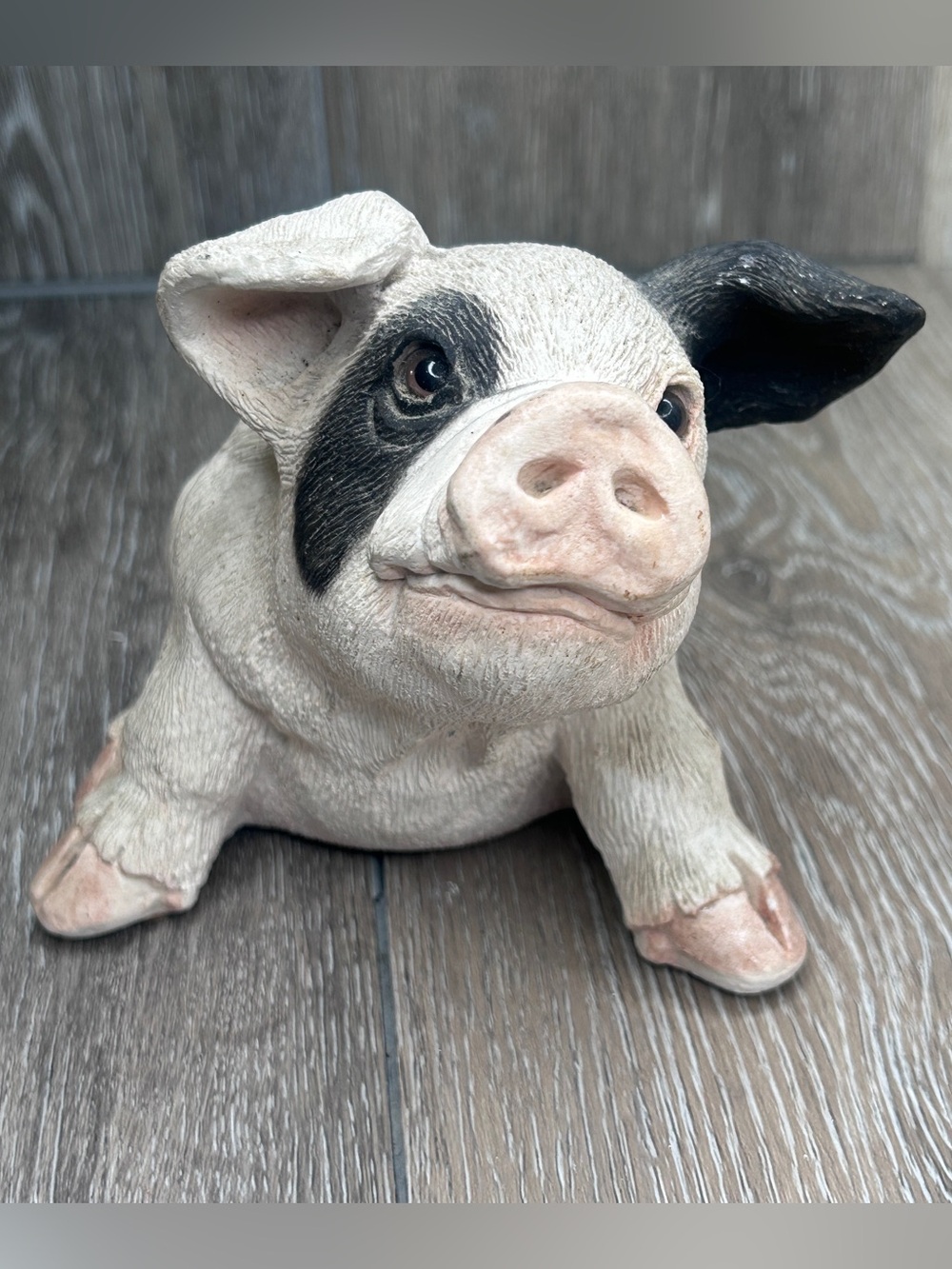 Vintage Classic Critters Baby Pig Figurine 1984 UDC CC‑079 Collectible